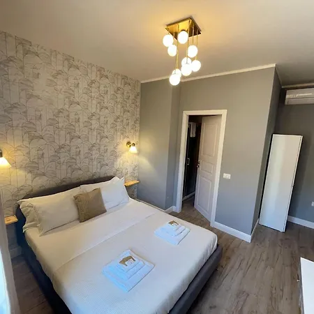 San Pietro 84 בית הארחה רומא