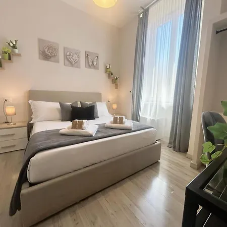 San Pietro 84 בית הארחה